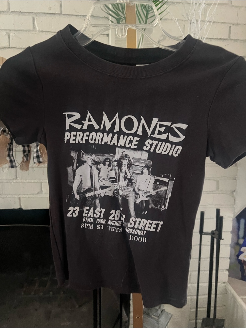 Divided Black Ramones Graphic Crop Top